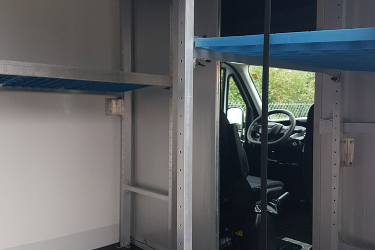 Iveco Daily KONTENER NISKOPODŁOGOWY 4.43x2.23x2.42 SKLEP BAR FOODTRUCK KAMPER AC zdjęcie 25