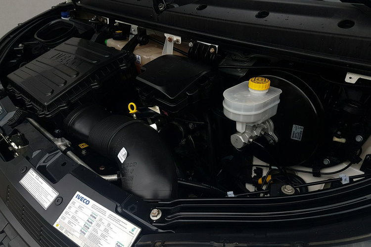 Iveco Daily KONTENER NISKOPODŁOGOWY 4.43x2.23x2.42 SKLEP BAR FOODTRUCK KAMPER AC zdjęcie 13