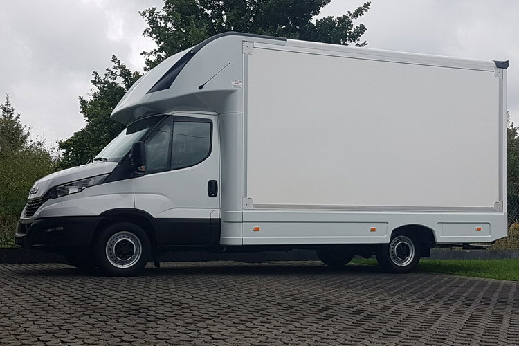 Iveco Daily KONTENER NISKOPODŁOGOWY 4.43x2.23x2.42 SKLEP BAR FOODTRUCK KAMPER AC zdjęcie 40