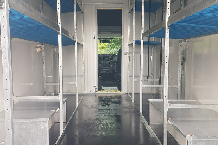 Iveco Daily KONTENER NISKOPODŁOGOWY 4.43x2.23x2.42 SKLEP BAR FOODTRUCK KAMPER AC zdjęcie 17