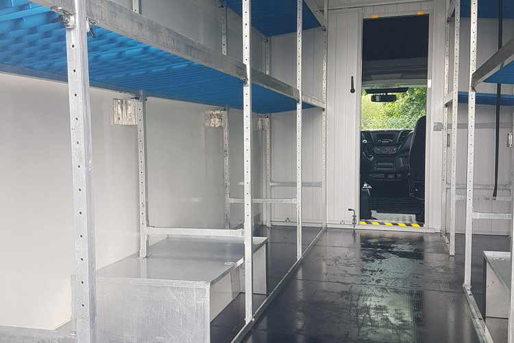 Iveco Daily KONTENER NISKOPODŁOGOWY 4.43x2.23x2.42 SKLEP BAR FOODTRUCK KAMPER AC zdjęcie 18