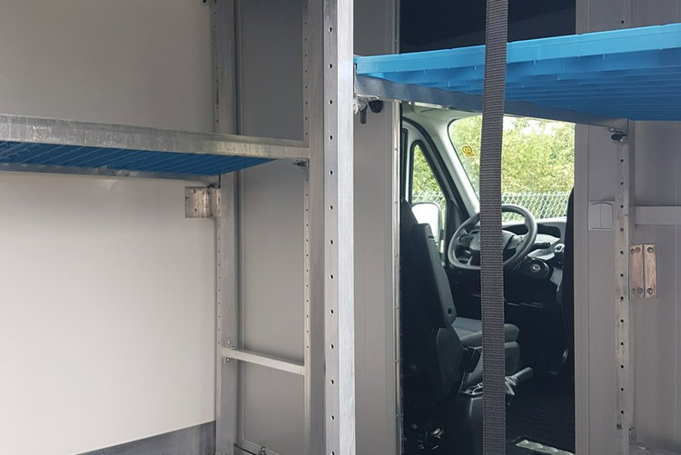 Iveco Daily KONTENER NISKOPODŁOGOWY 4.43x2.23x2.42 SKLEP BAR FOODTRUCK KAMPER AC zdjęcie 20
