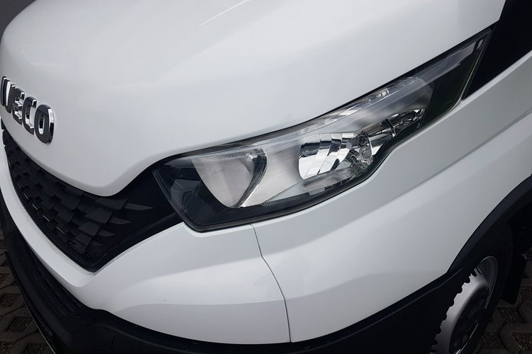 Iveco Daily KONTENER NISKOPODŁOGOWY 4.43x2.23x2.42 SKLEP BAR FOODTRUCK KAMPER AC zdjęcie 31