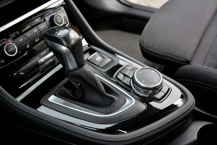 BMW 220 220D FullLed Navi El. Klapa 7 Foteli El. foteli HeadUp Drive Mode ASO zdjęcie 31