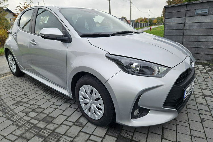 Toyota Yaris Rezerwacja zdjęcie 3