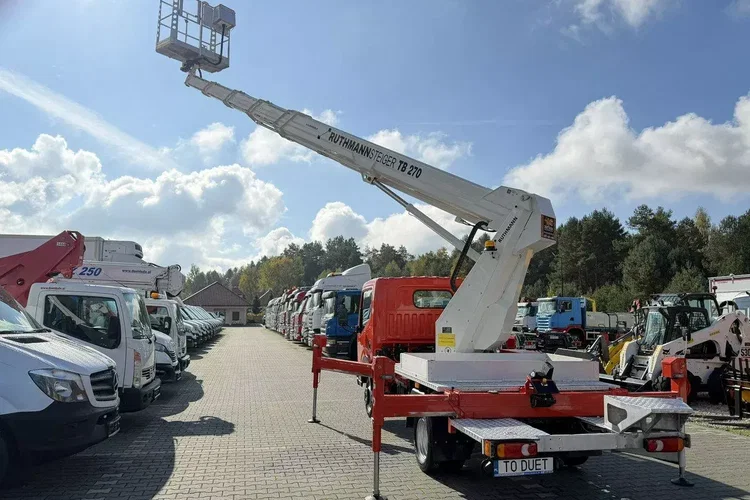 Nissan Cabstar zdjęcie 21