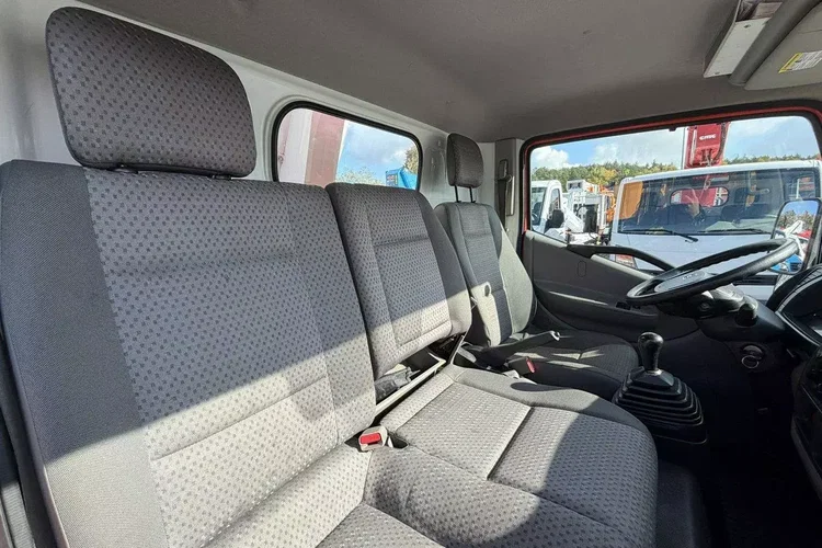 Nissan Cabstar zdjęcie 31