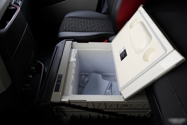 Volvo FH 500 / PEŁNY ADR / KLIMA POSTOJOWA zdjęcie 25