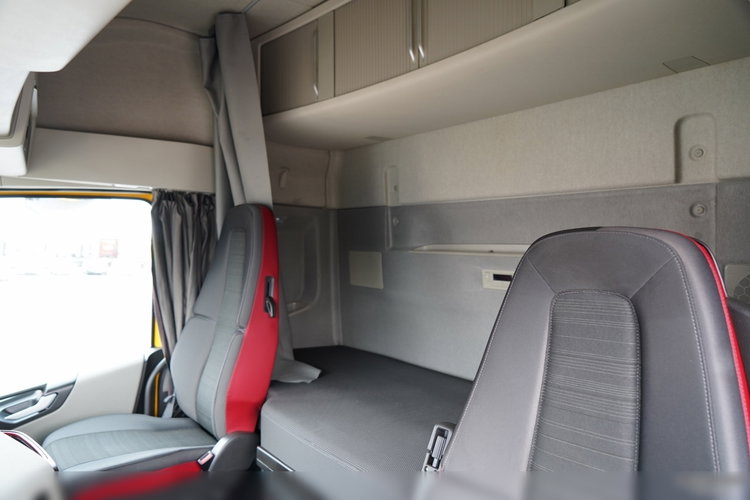 Volvo FH 500 / HYDRAULIKA DWUOBWODOWA  / RETARDER  zdjęcie 25