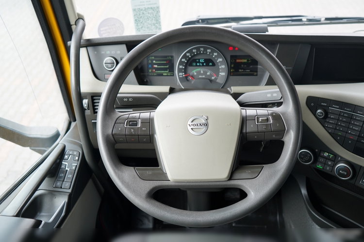 Volvo FH 500 / HYDRAULIKA DWUOBWODOWA  / RETARDER  zdjęcie 28