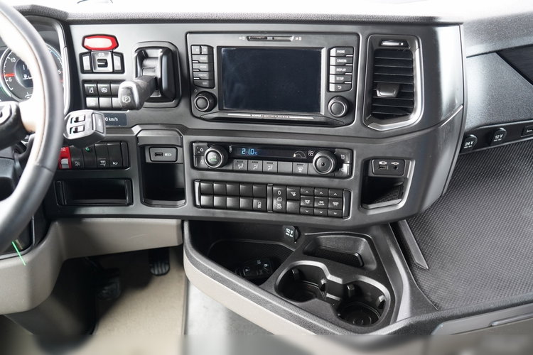 Scania S 500 / RETARDER / KLIMA POSTOJOWA / NAVI zdjęcie 30