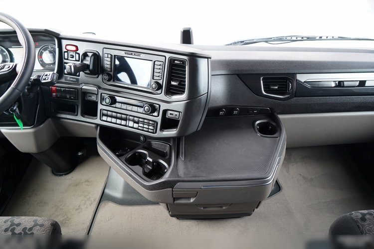 Scania S 500 / RETARDER / KLIMA POSTOJOWA / NAVI zdjęcie 31