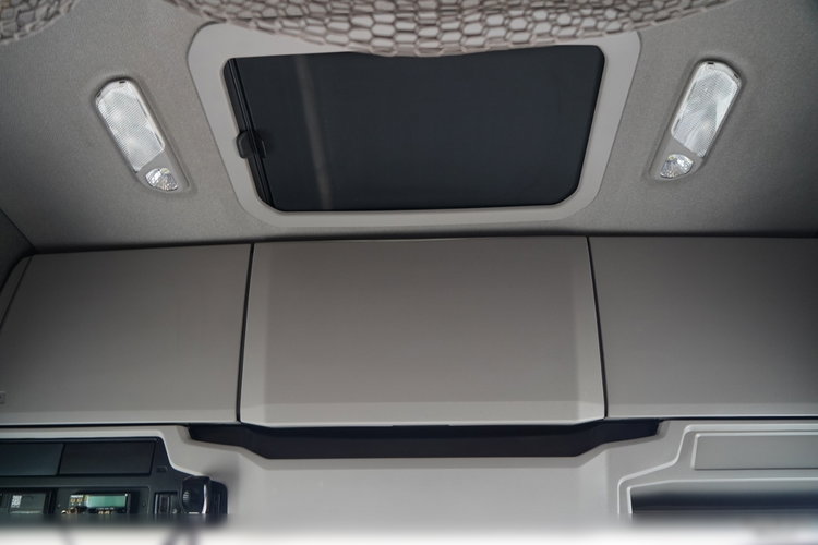 Scania S 500 / RETARDER / KLIMA POSTOJOWA / ALUFELGI zdjęcie 32