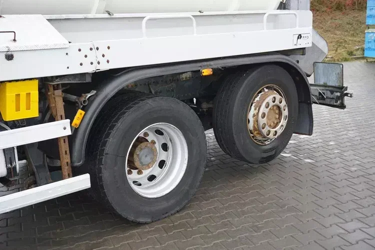 Mercedes AXOR / 2533 / 6 X 2 / E 5 / ASENIZACYJNY / OŚ SKRĘTNA zdjęcie 19