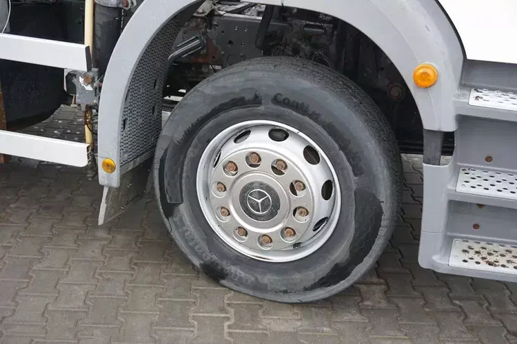 Mercedes AXOR / 2533 / 6 X 2 / E 5 / ASENIZACYJNY / OŚ SKRĘTNA zdjęcie 27