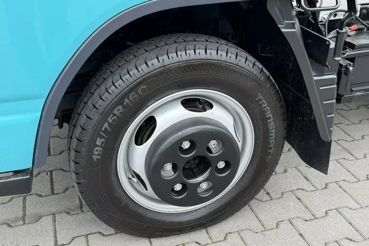 Mitsubishi Canter zdjęcie 11