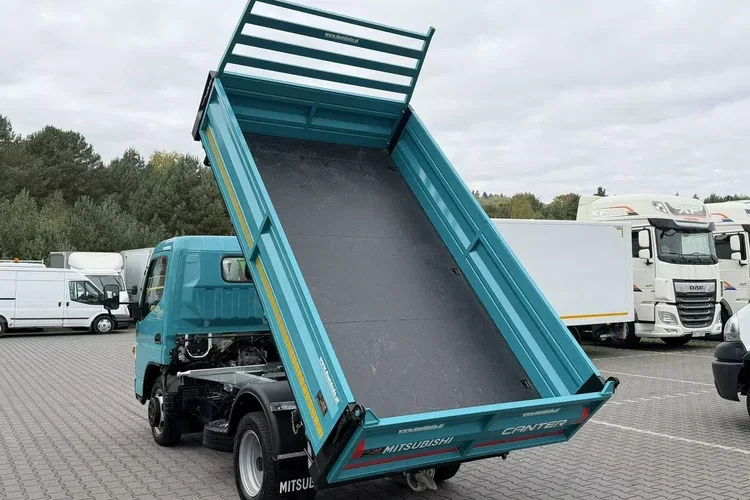 Mitsubishi Canter zdjęcie 18