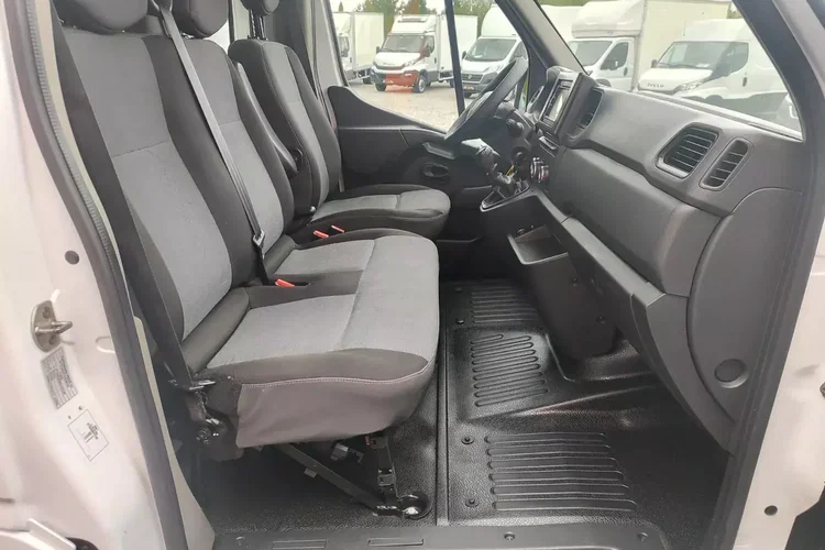 Renault Master zdjęcie 13