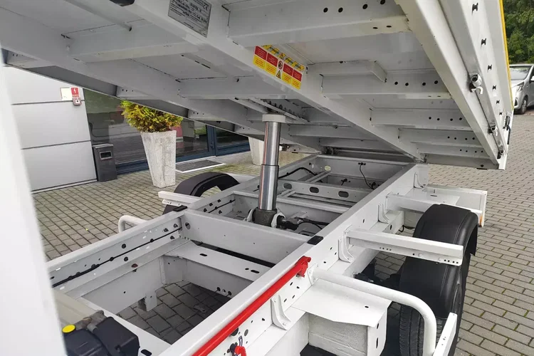 Renault Master zdjęcie 24