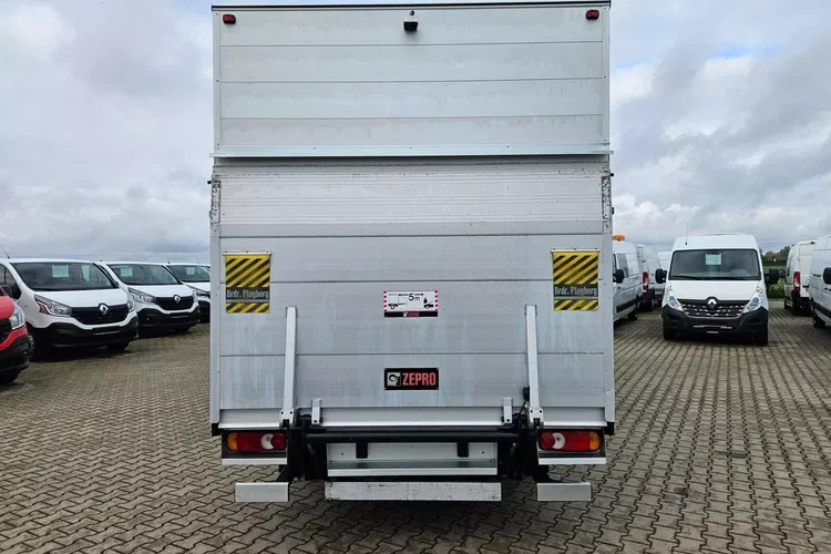 Peugeot boxer Kontener 8 ePAL 79999zł NETTO 2.2 HDi/165KM zdjęcie 11