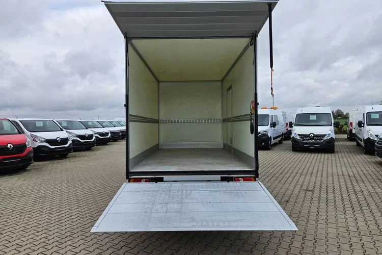 Peugeot boxer Kontener 8 ePAL 79999zł NETTO 2.2 HDi/165KM zdjęcie 12