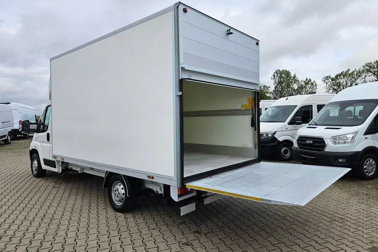 Peugeot boxer Kontener 8 ePAL 79999zł NETTO 2.2 HDi/165KM zdjęcie 14