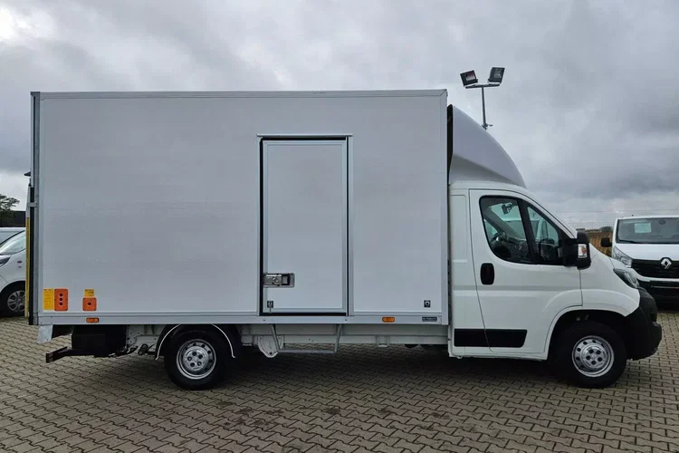 Peugeot boxer Kontener 8 ePAL 79999zł NETTO 2.2 HDi/165KM zdjęcie 7