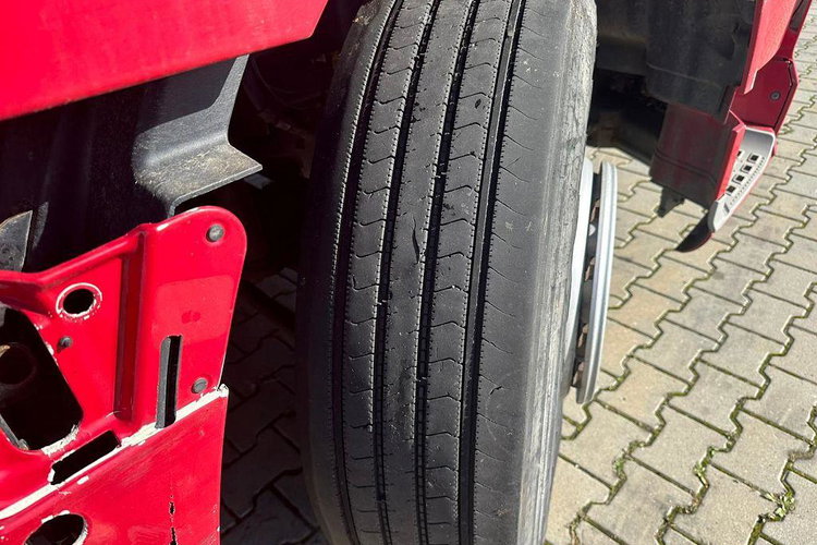 DAF XF 480 FT zdjęcie 9