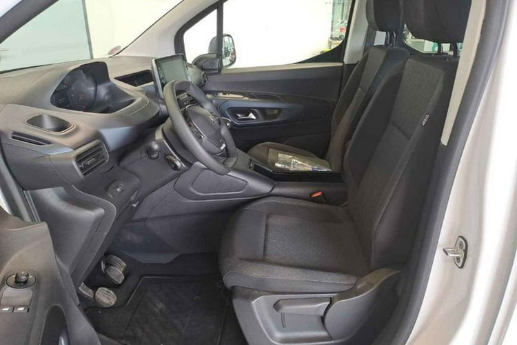 Peugeot RIFTER LONG 1.5 BlueHDi Allure / dla osób niepełnosprawnych zdjęcie 6