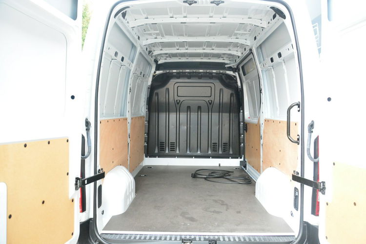 Renault Master sredniak L2H2 3 osobowy lift elektryk pełna opcja ELECTRIC 57kw77ps zdjęcie 5