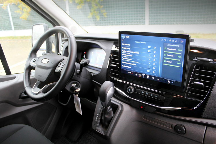 Ford Transit Transit bliźniak kontener 9 euro palet + winda BAR 750kg zdjęcie 18