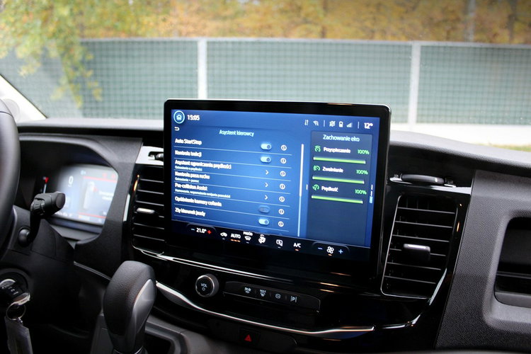 Ford Transit Transit bliźniak kontener 9 euro palet + winda BAR 750kg zdjęcie 19