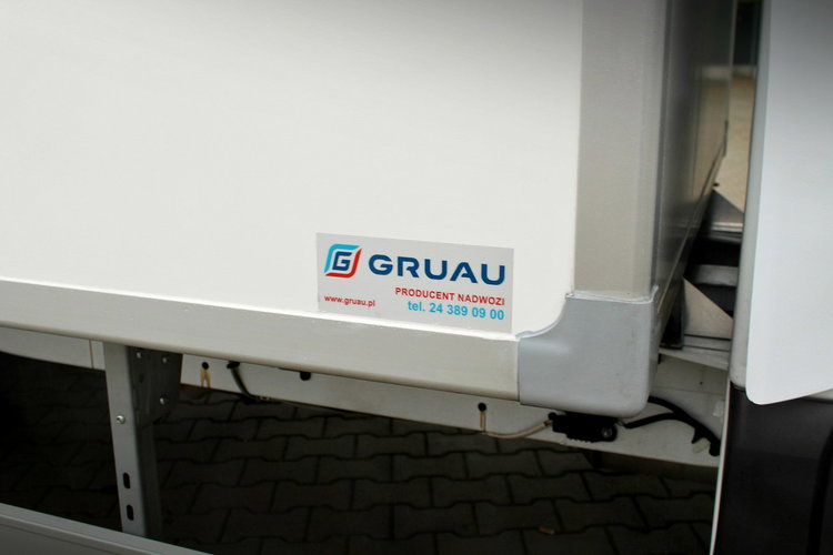 Ford Transit Transit bliźniak kontener 9 euro palet + winda BAR 750kg zdjęcie 9