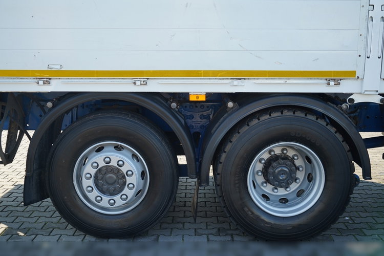 Mercedes / ACTROS 2548 / 6x2 / BURTOWA - 6, 5 M / OŚ PODNOSZONA / HDS FASSI / wysów : 10.85 M / SIODEŁKO / ROTATOR / WIDŁY DO PALET zdjęcie 29