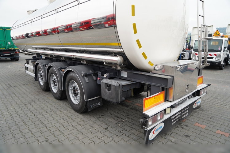 SOMMER  / CYSTERNA SPOŻYWCZA  / 3 KOMORY / 30 000 L / OŚ PODNOSZONA /  SAF  zdjęcie 11