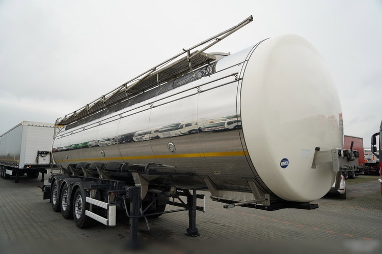 SOMMER  / CYSTERNA SPOŻYWCZA  / 3 KOMORY / 30 000 L / OŚ PODNOSZONA /  SAF  zdjęcie 2