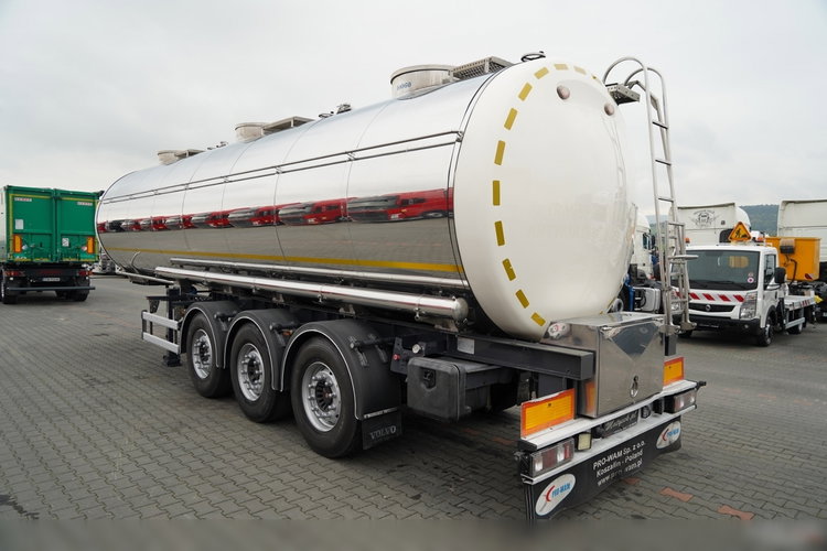 SOMMER  / CYSTERNA SPOŻYWCZA  / 3 KOMORY / 30 000 L / OŚ PODNOSZONA /  SAF  zdjęcie 5