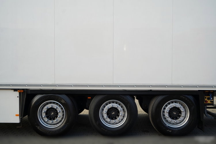 SCHMITZ / CHŁODNIA / THERMO KING SLX 300 / HAKÓWKA / OŚ PODNOSZONA / KOSZ NA PALETY zdjęcie 25