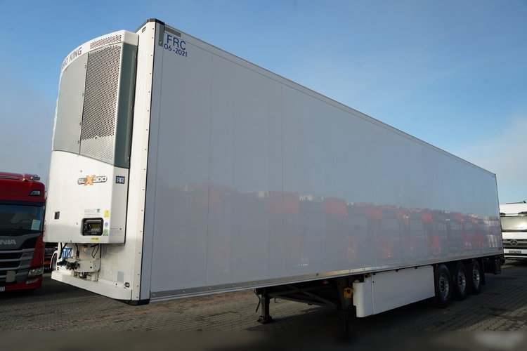 SCHMITZ / CHŁODNIA / THERMO KING SLX 300 / HAKÓWKA / OŚ PODNOSZONA / KOSZ NA PALETY zdjęcie 2
