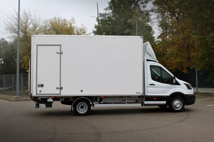 Ford Transit bliźniak kontener 9 euro palet + winda BAR 750kg zdjęcie 8