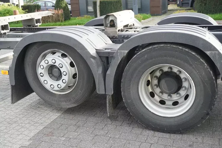 Volvo FH 420 6x2 / BDF / 2022 zdjęcie 9