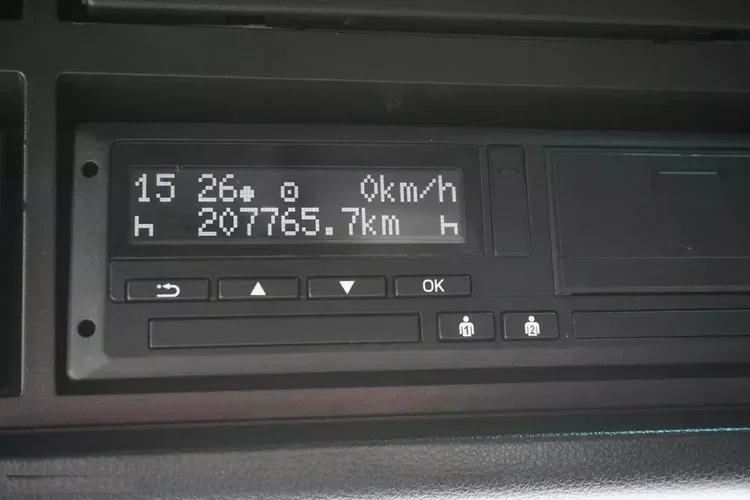 MAN TGX 26.470 6x2 COINTAINERKIPPER HYVA HIRMSCHLING / 200 tys. km zdjęcie 6