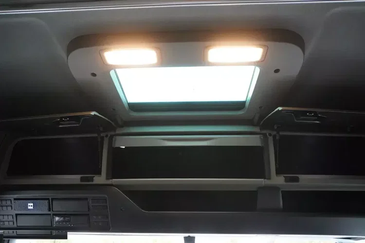 MAN TGX 26.470 6x2 COINTAINERKIPPER HYVA HIRMSCHLING / 200 tys. km zdjęcie 28