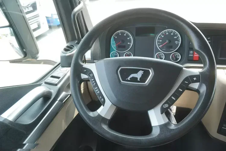 MAN TGS 35.420 8x2 / Rama 6.4 m / 3 osie skrętne zdjęcie 20