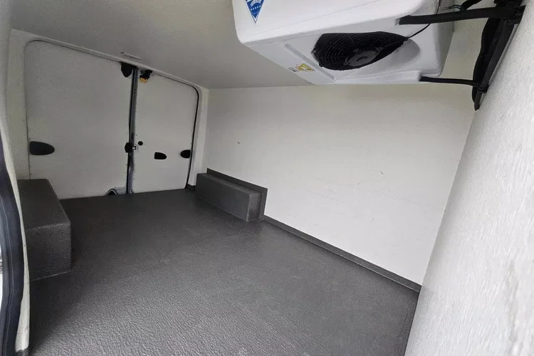 Renault Trafic L2H1 Chłodnia ALEX 99999zł NETTO 2.0dCi/120KM zdjęcie 15