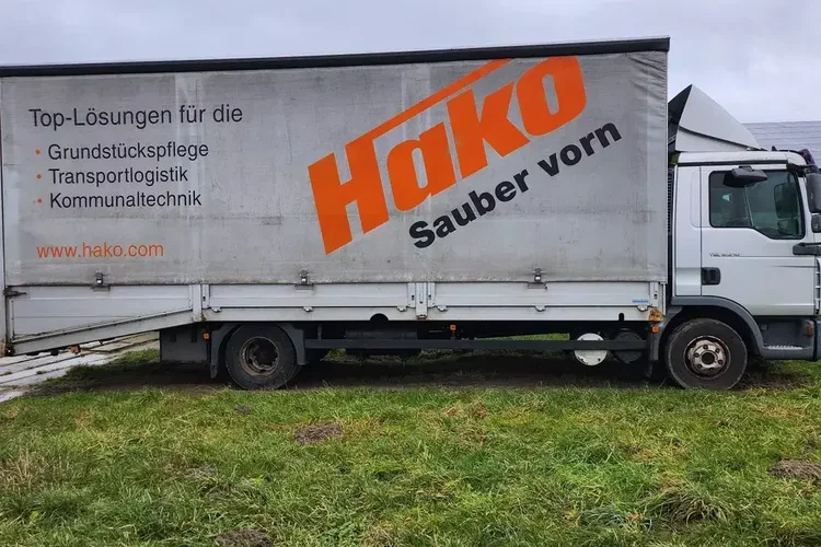 MAN TGL 12.210 zdjęcie 5