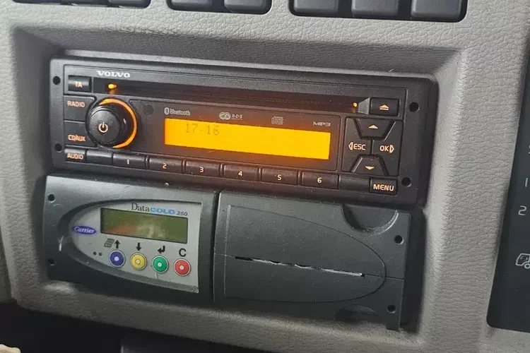 Volvo FL 240 CHŁODNIA zdjęcie 26