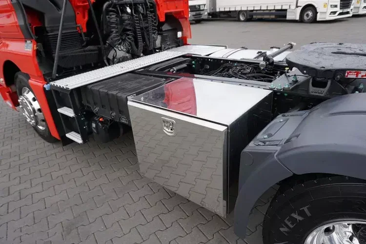 MAN TGX / 18.500 / E6 / XLX / ACC / PEŁNY ADR / RETARDER / / PTO zdjęcie 10