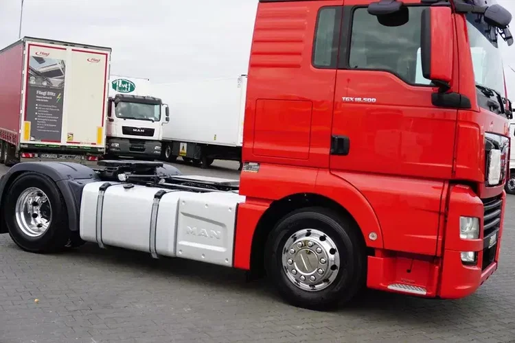 MAN TGX / 18.500 / E6 / XLX / ACC / PEŁNY ADR / RETARDER / / PTO zdjęcie 26