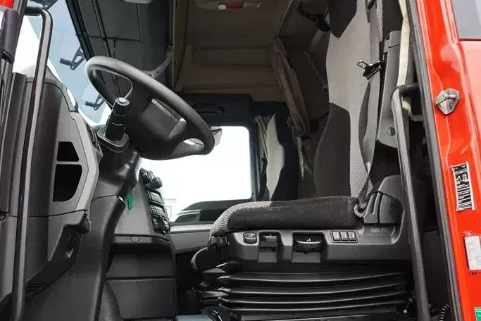 MAN TGX / 18.500 / E6 / XLX / ACC / PEŁNY ADR / RETARDER / / PTO zdjęcie 7